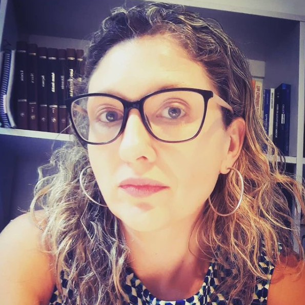 Ana Elisa Saggioro Garcia